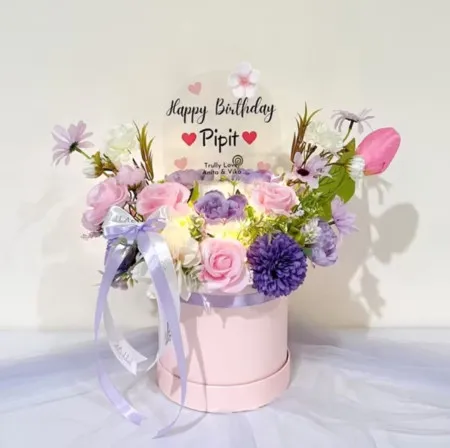Bloom Box Akrilik Ucapan Ulang Tahun Lembata